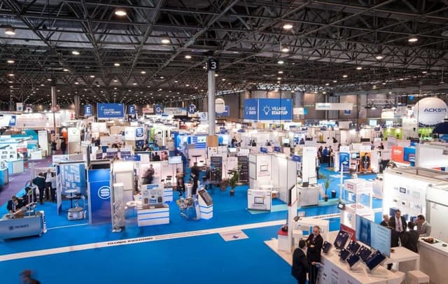 5 Tips Desain Booth Event yang Bikin Pengunjung Betah & Leads Mengalir